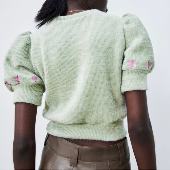 Zara Puff Sleeve embroidered Mint Green Sweater Medium - Picture 3 of 12